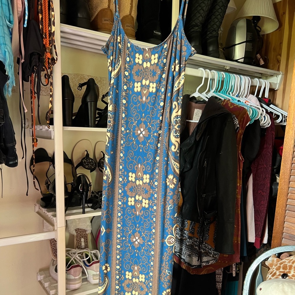 Brand new Novella royale Dress